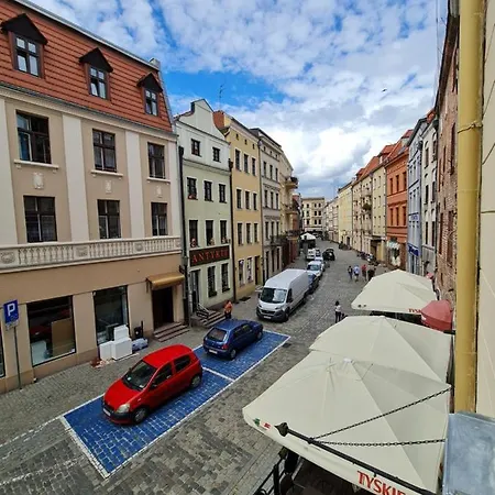 Apartament Szczytna Retro Z Klimatyzacja Thorn Exterior foto